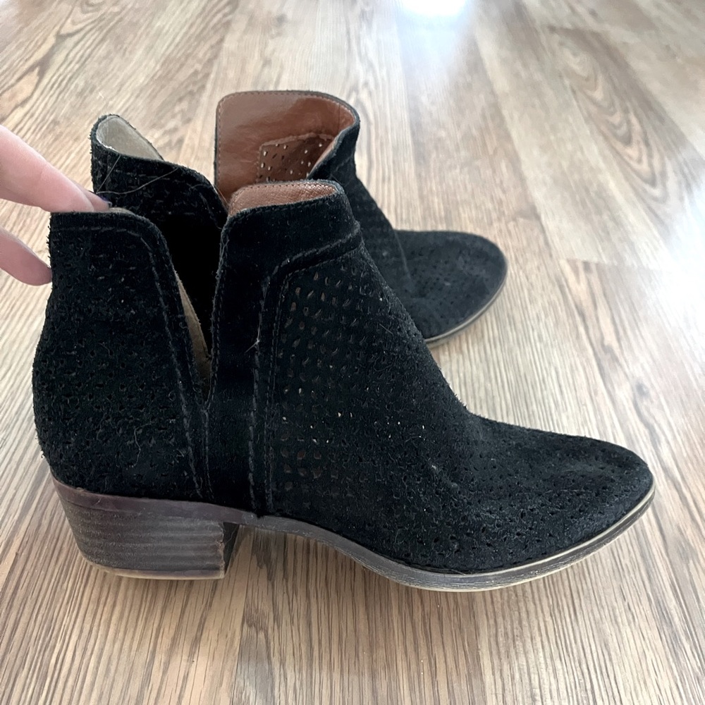 Lucky Brand suede booties mesh Baley perforated hole punch black 37.5 or 7.5